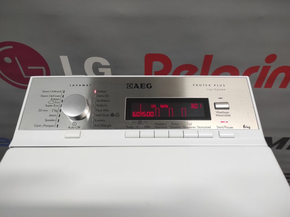 Стиральная машина AEG  40см.