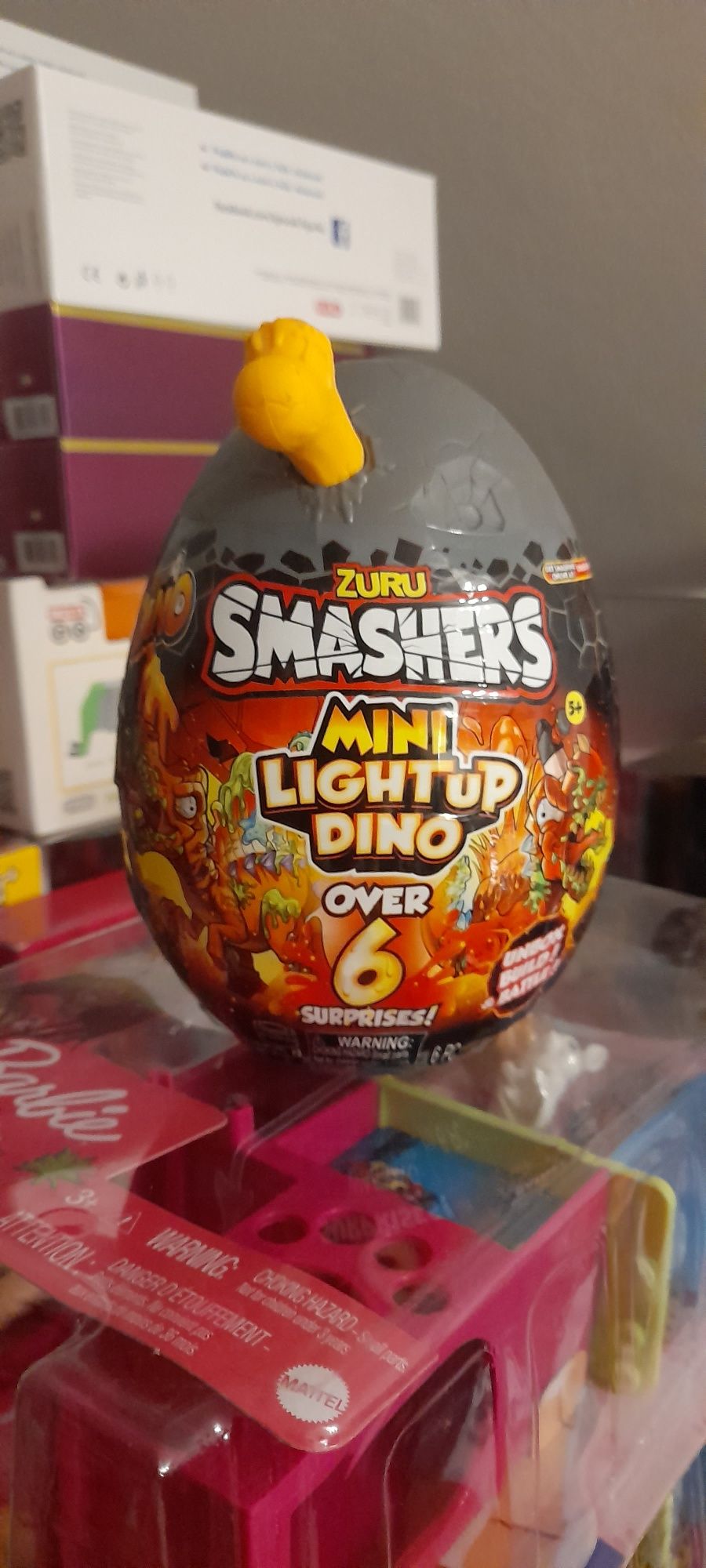 Jajko Zuru Smashers Mega LightUp Dinozaur