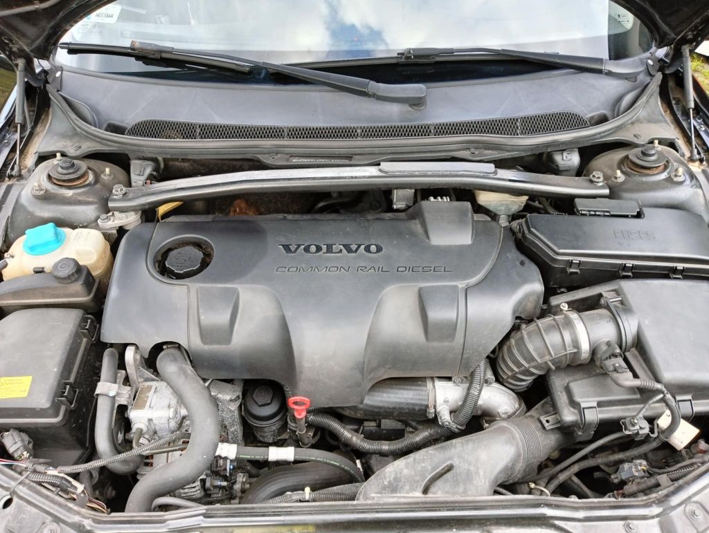 Sprzedam auto Volvo S60 d5 z roku 2005