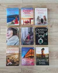 Pudło książek Danielle Steel