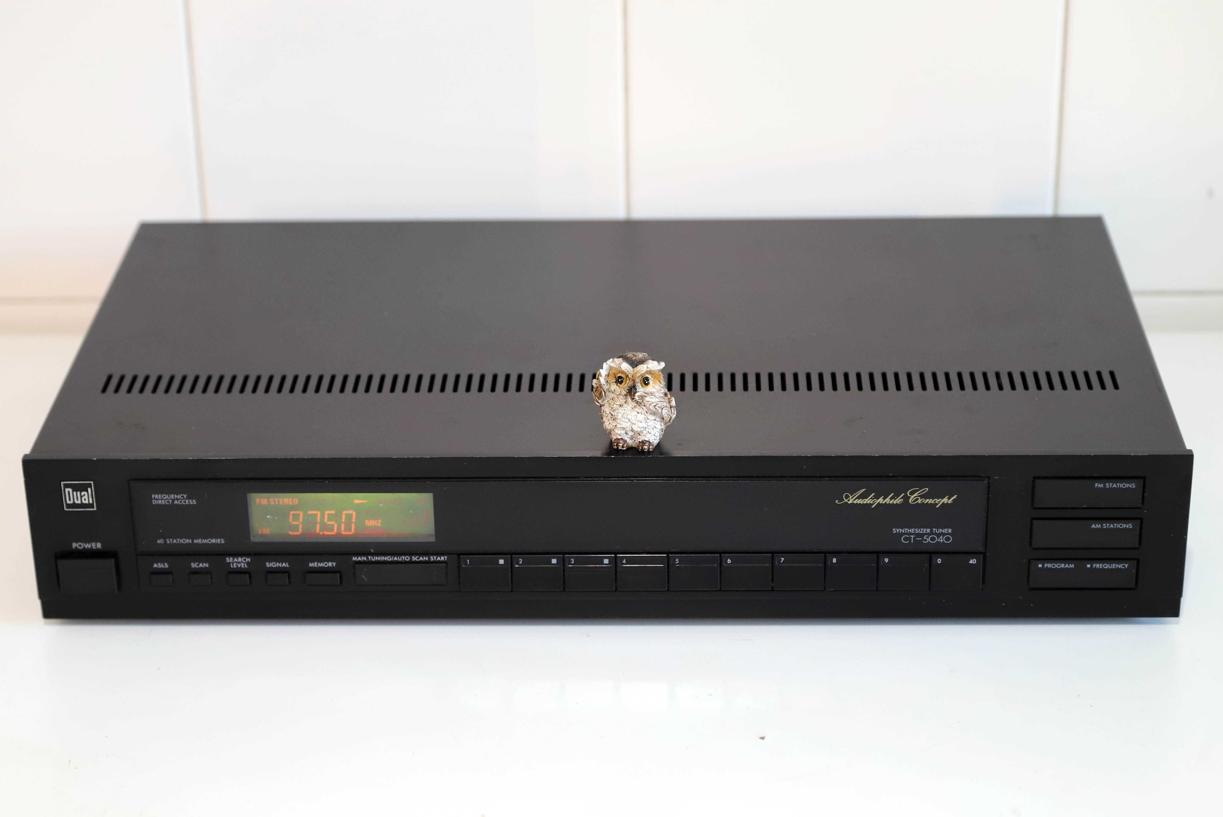 Dual CT-5040  Tuner digital quartz