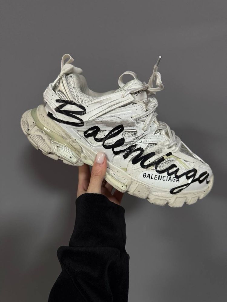 БЕЗ ПЕРЕДОПЛАТ‼️ Жіночі кросівки Balenciaga Track 3.0 White logo