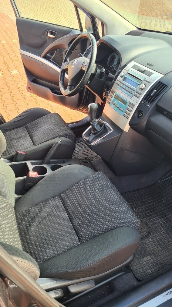 Toyota corolla verso