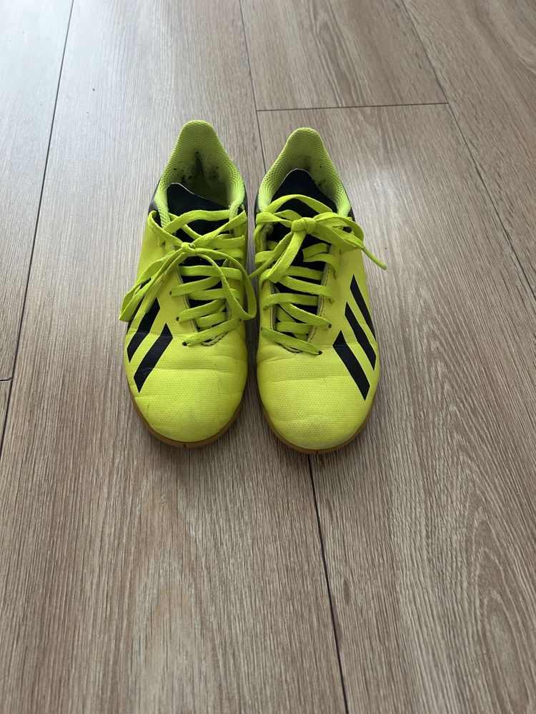 Buty halówki dla chlopca