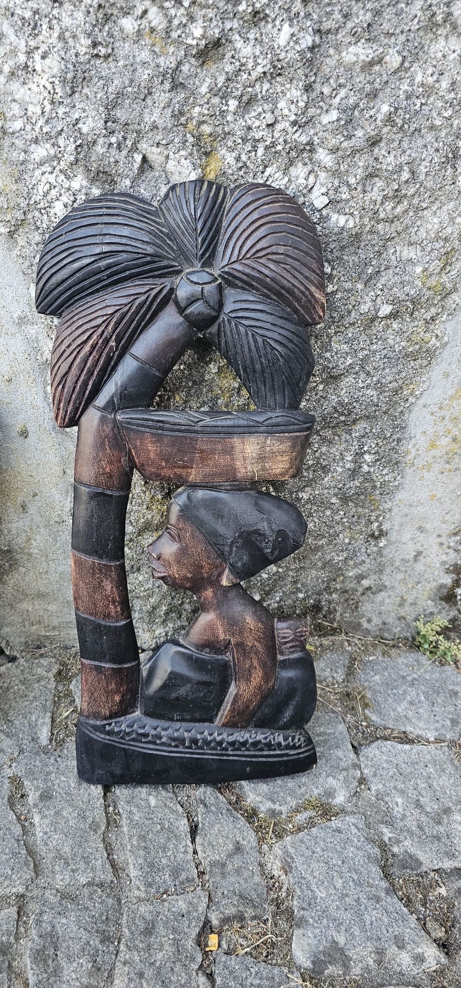 Estátuas africanas, arte. Pau preto
