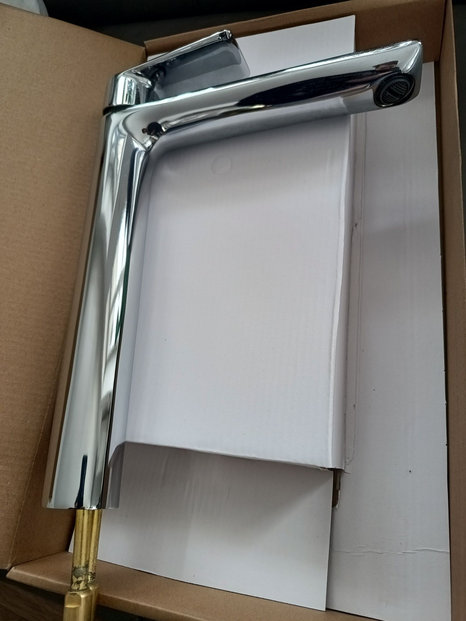 Bateria umywalkowa wysoka chrom nowa