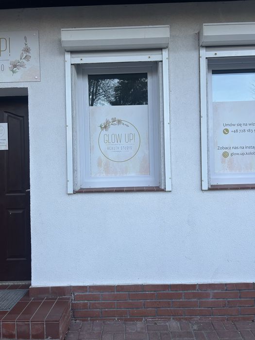 Dwa stanowiska pracy w salonie  kosmetycznym-centrum Kołobrzegu