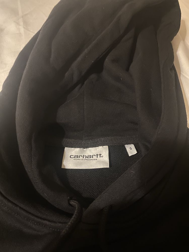 sweat carhartt preta