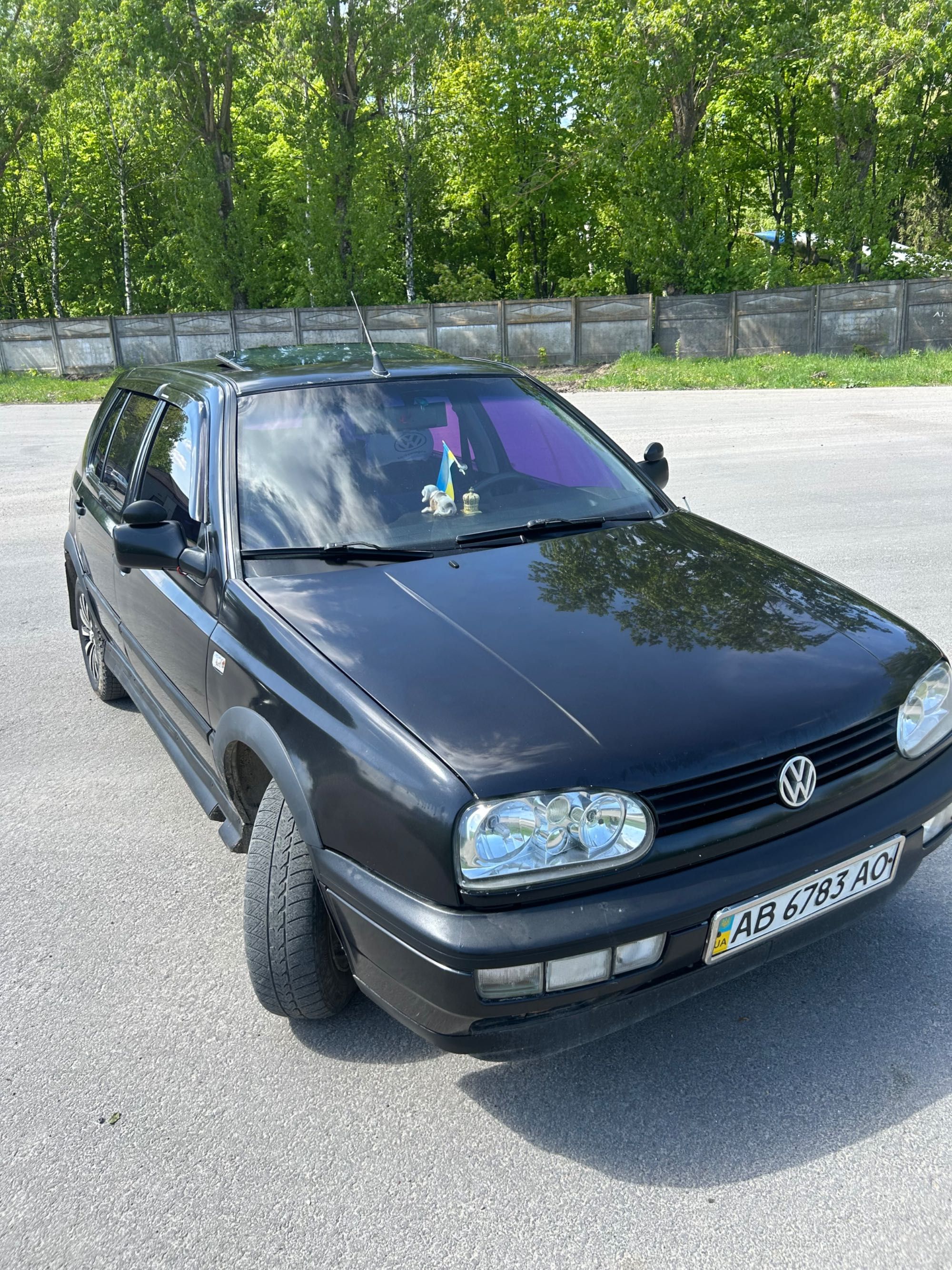 Volkswagen GoLf 3-4 cl   1.8 elektro