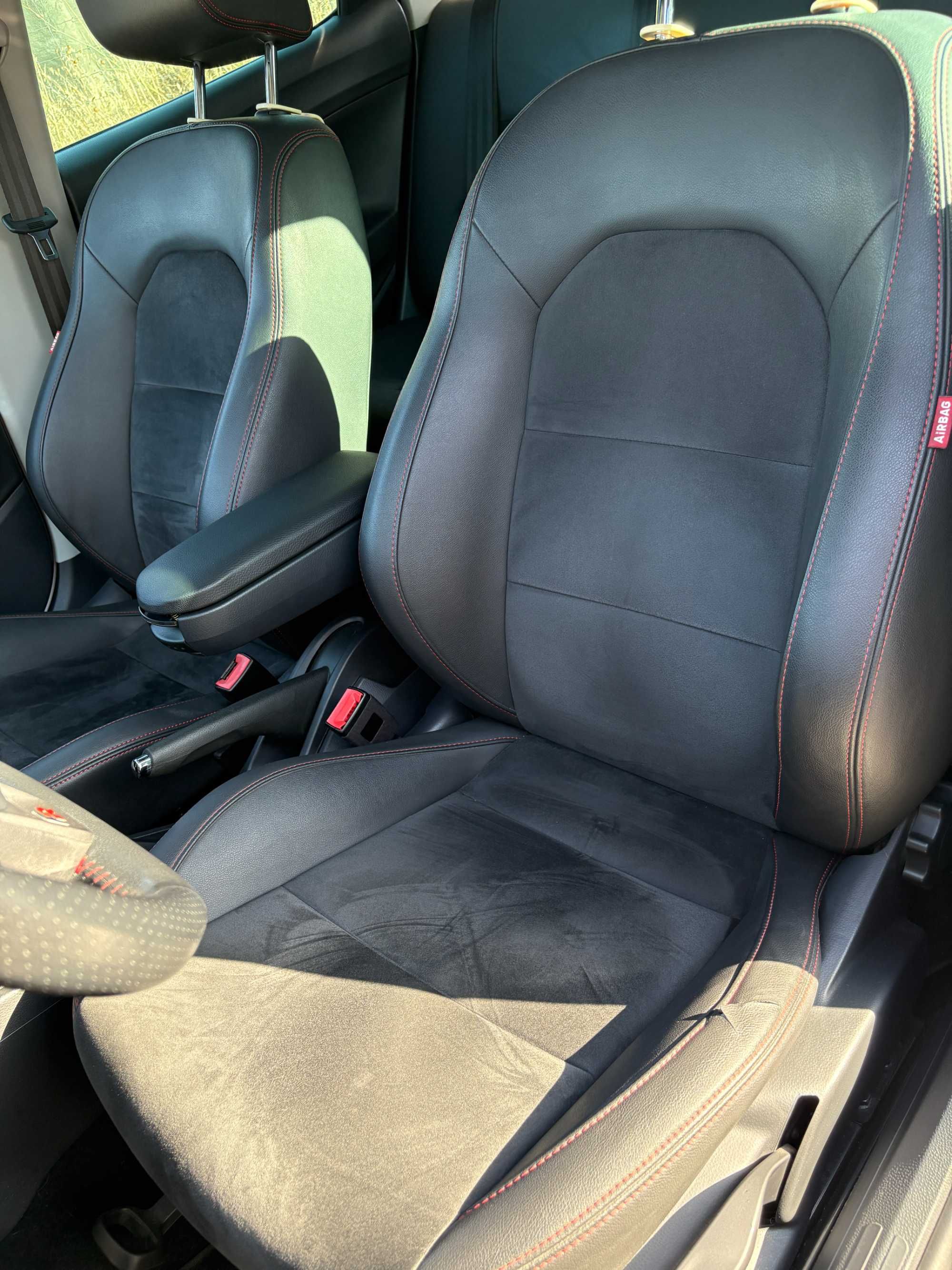 Seat Ibiza FR Edição 30 Anos 1.2 TSI 105cv