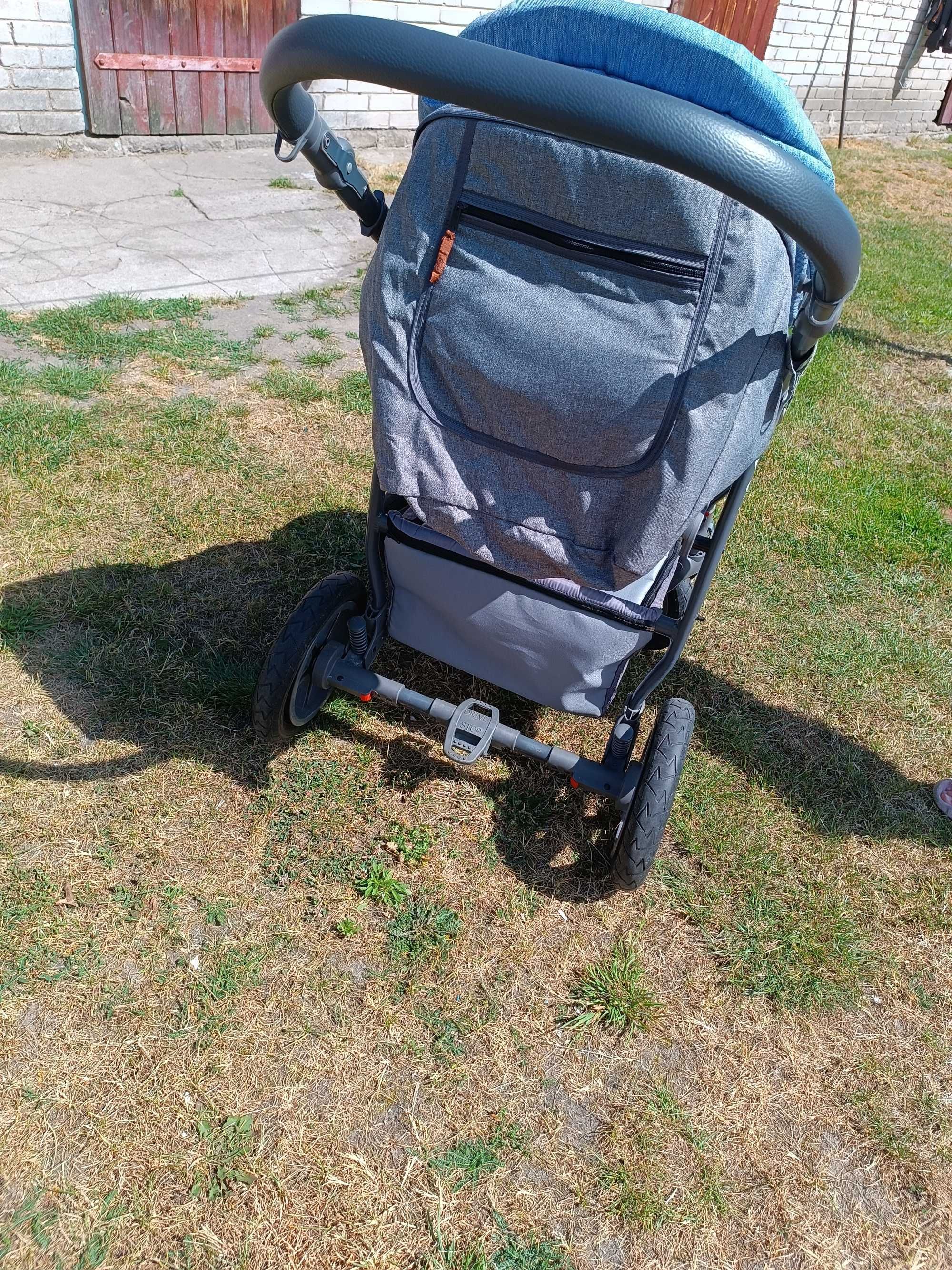 Sprzedam wózek 3w1