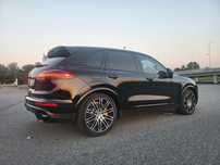 Porsche Cayenne Turbo S 640 Koni 950 NM!