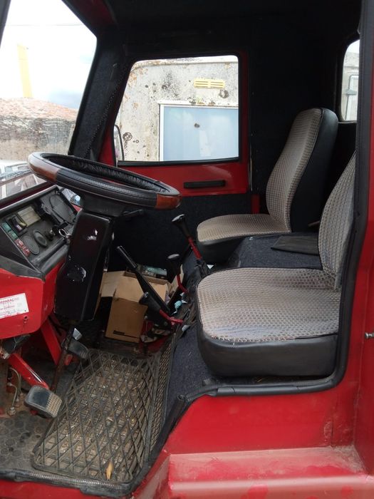 Carro sem carta  com báscula