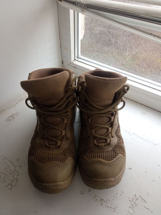 Продам берци.берці