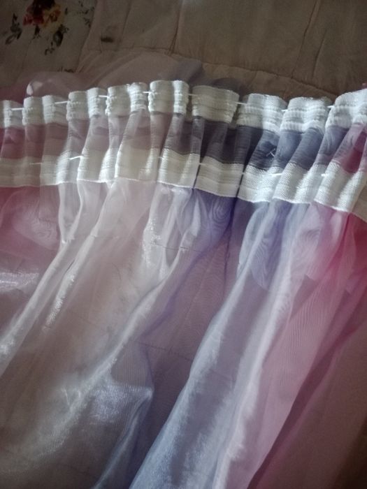 Szyfonowe cieniowane firany wraz z lampą