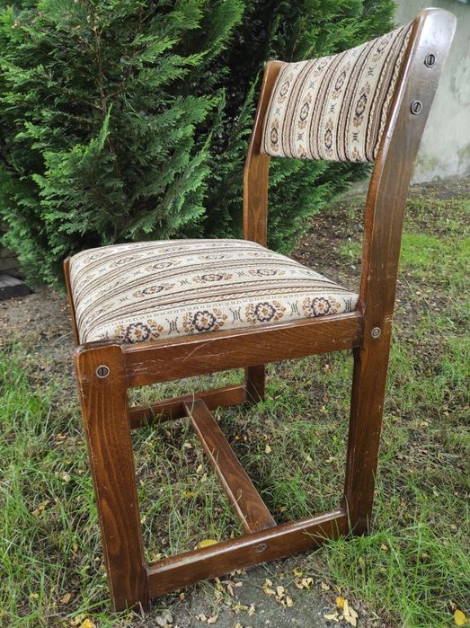 Krzesła PRL Zenon Bączyk dostępne 6szt