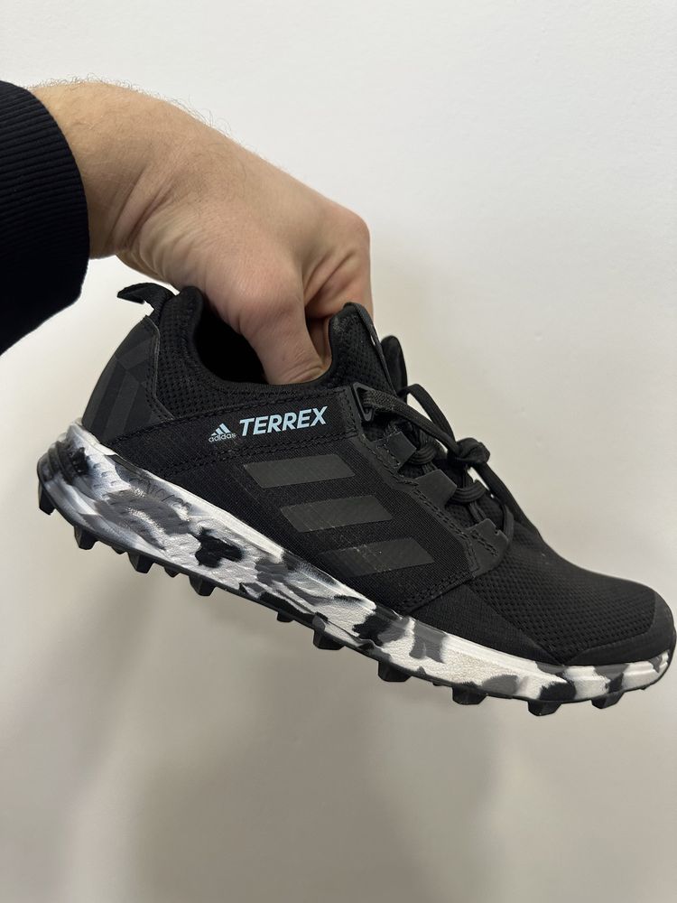 Adidas terrex continental rozmiar 38