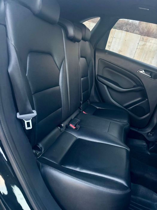 Mercedes Bens B180 Class