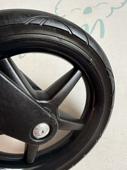 Bugaboo Fox / Fox2 / Fox3 komplet kół przód-tył koła czarne