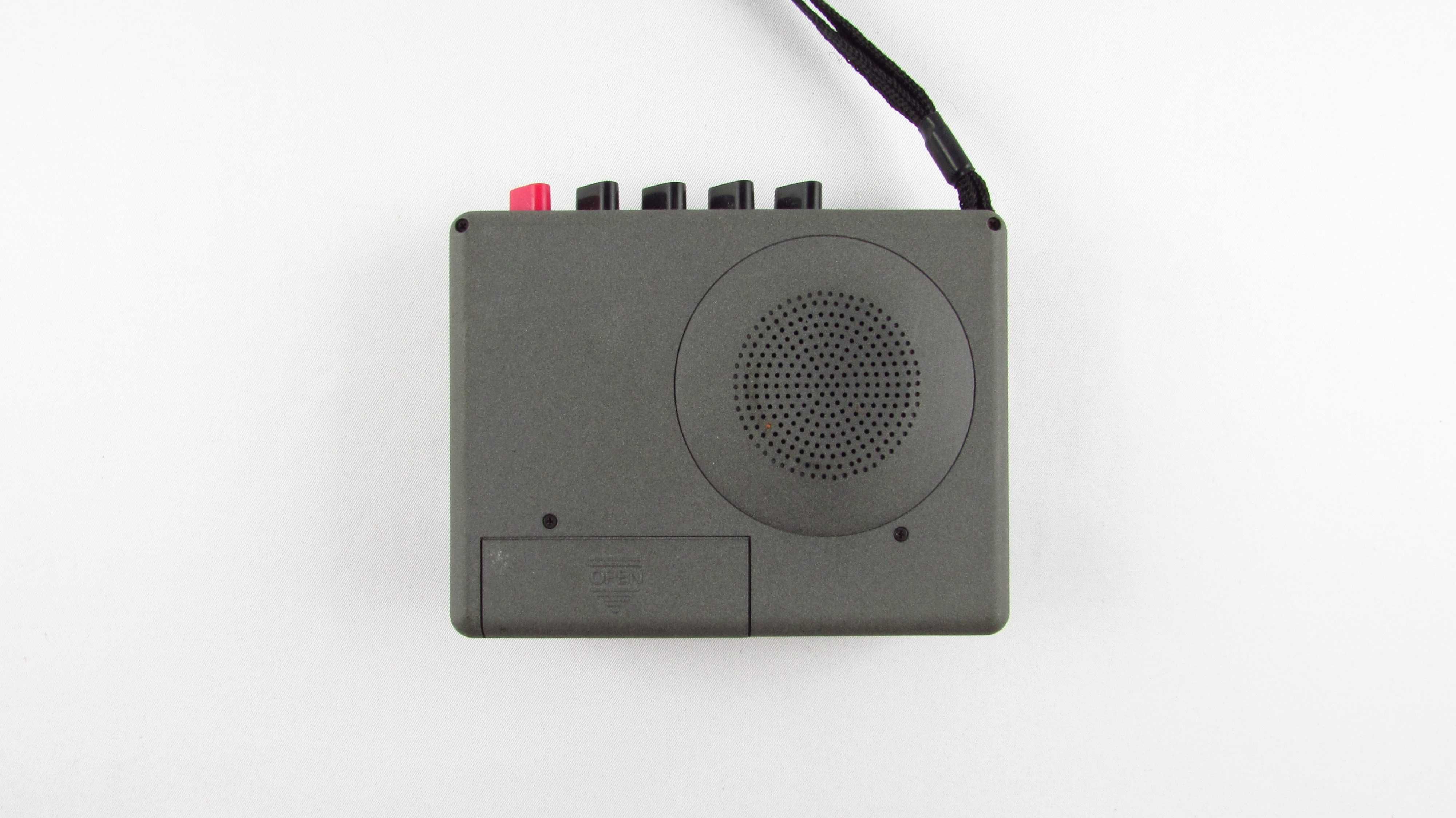 GRUNDIG - Walkman Dyktafon na kasety BB 390