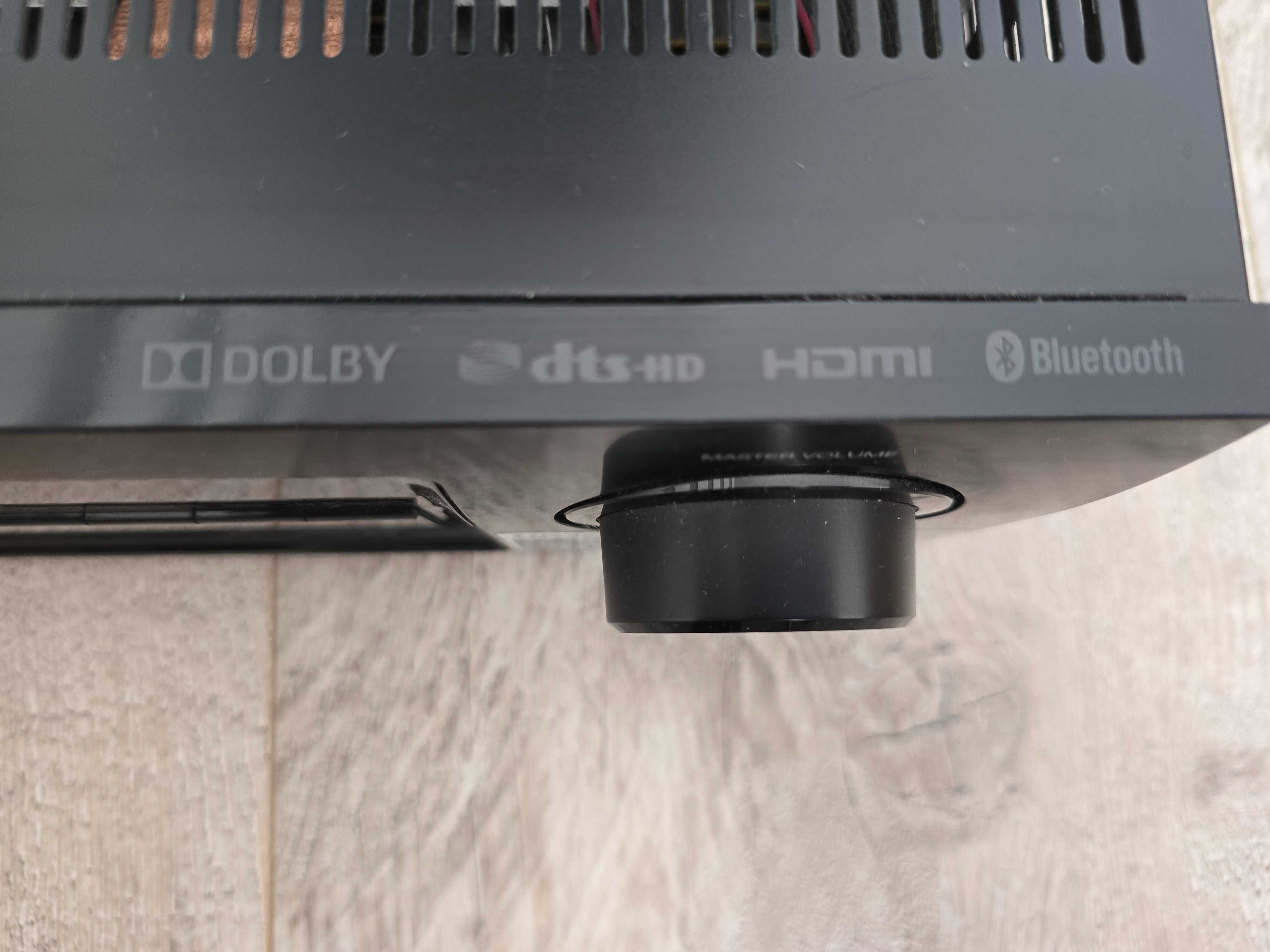 Sprzedam amplituner Denon AVR-X520BT w bardzo dobrym stanie