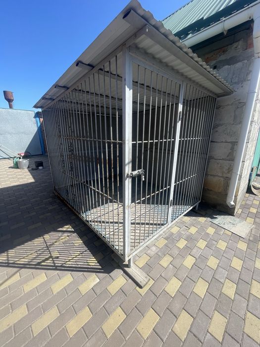 Продам вольєр буда для великих тварин