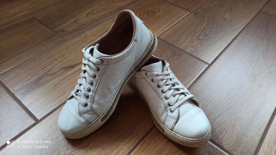 Buty  skórzane białe Lasocki tenisówki