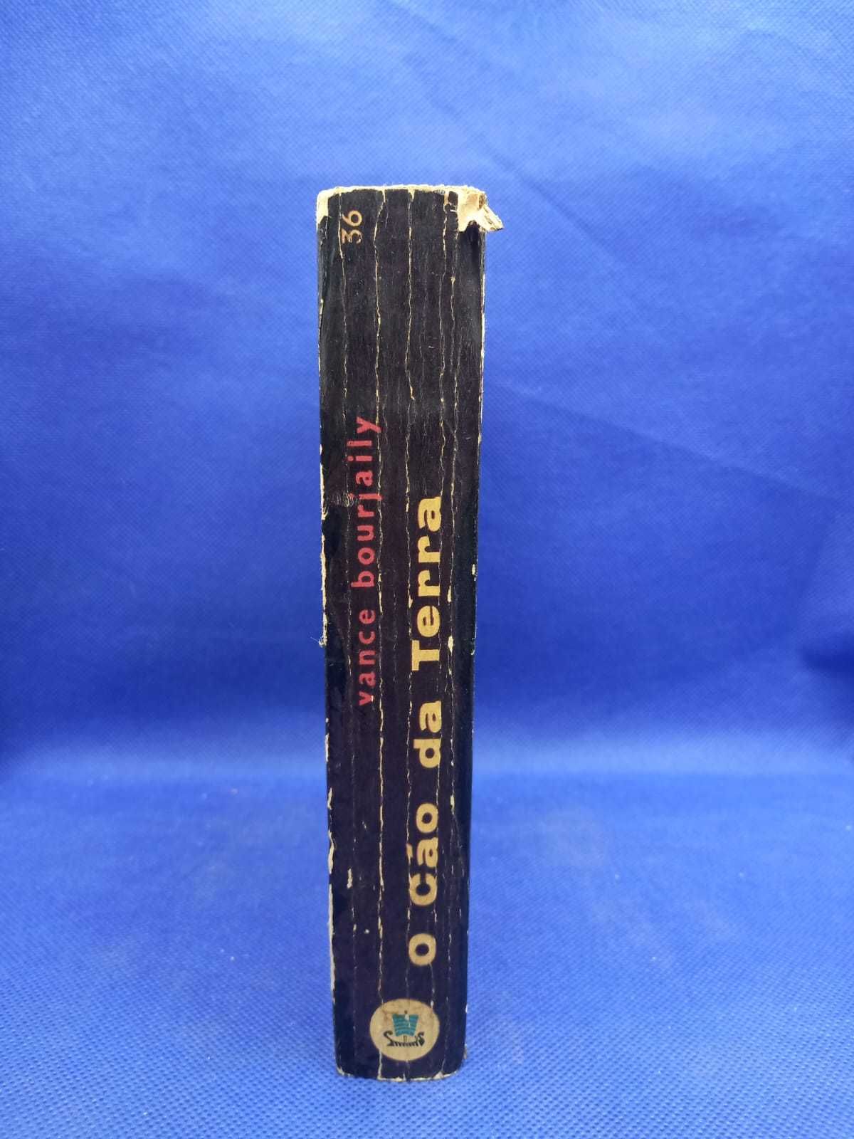 Livro - Vance Bourjaily - O Cão da Terra - Ref-PAR1