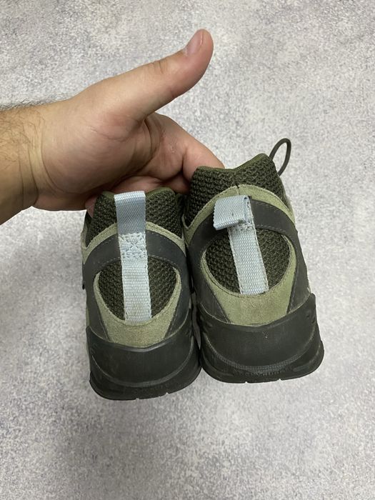 Жіночі трекінгові ботінки Merrell Gore-Tex Lowa