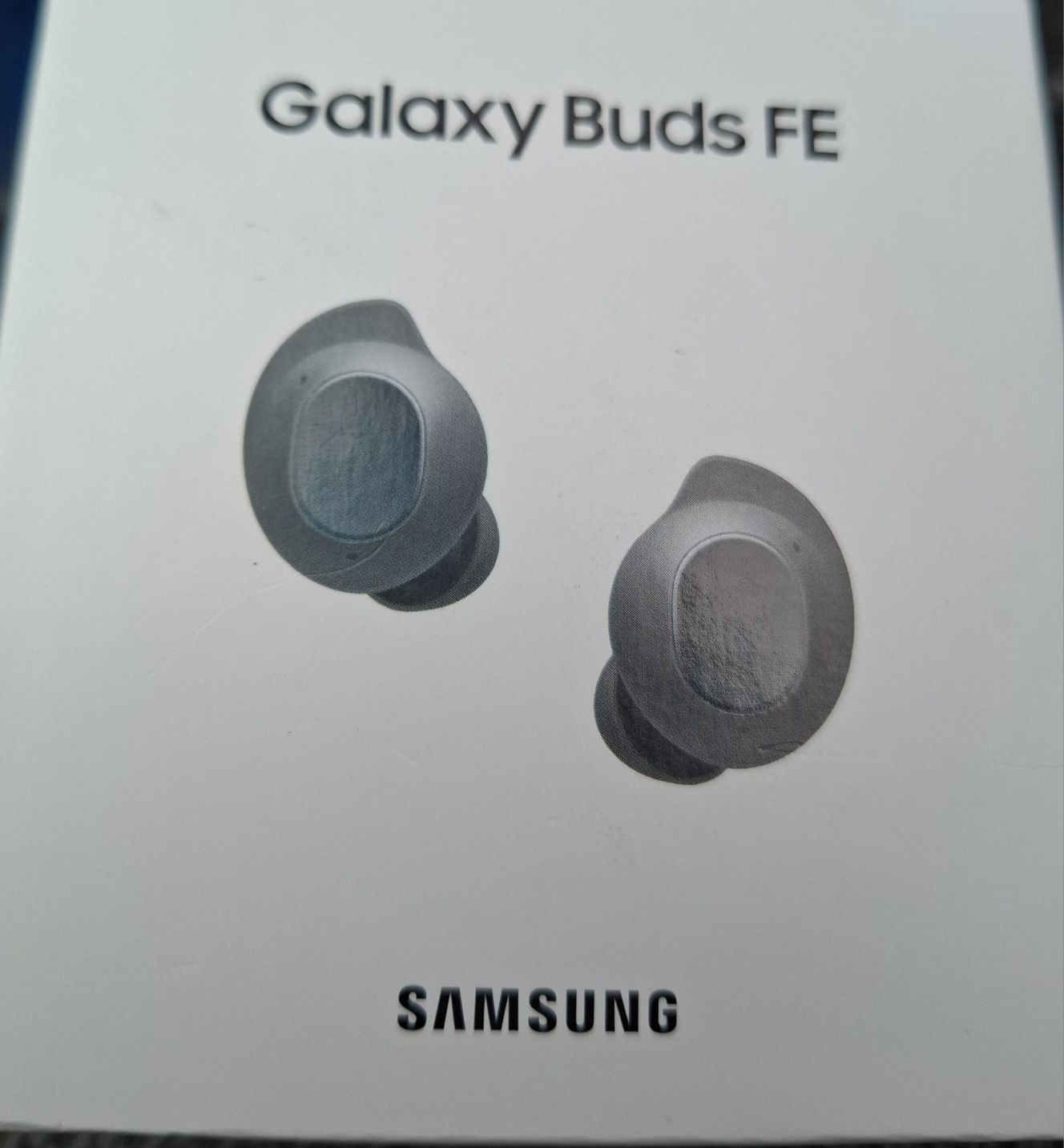 Продам Bluetooth навушники Samsung Galaxy Buds FE