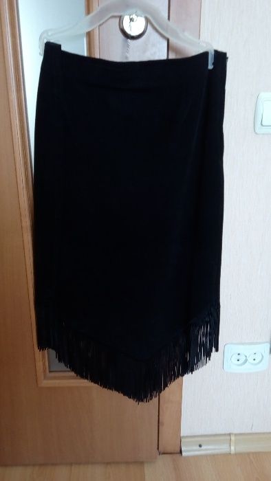 Продам юбку замшевую