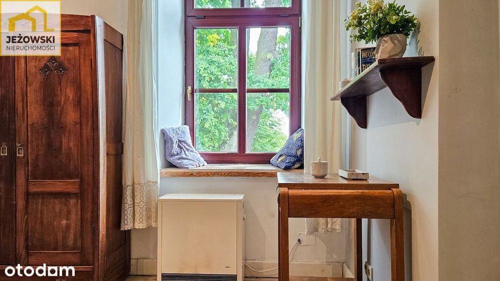 92mkw, loft, 3 pokoje, garaż, ogródek.