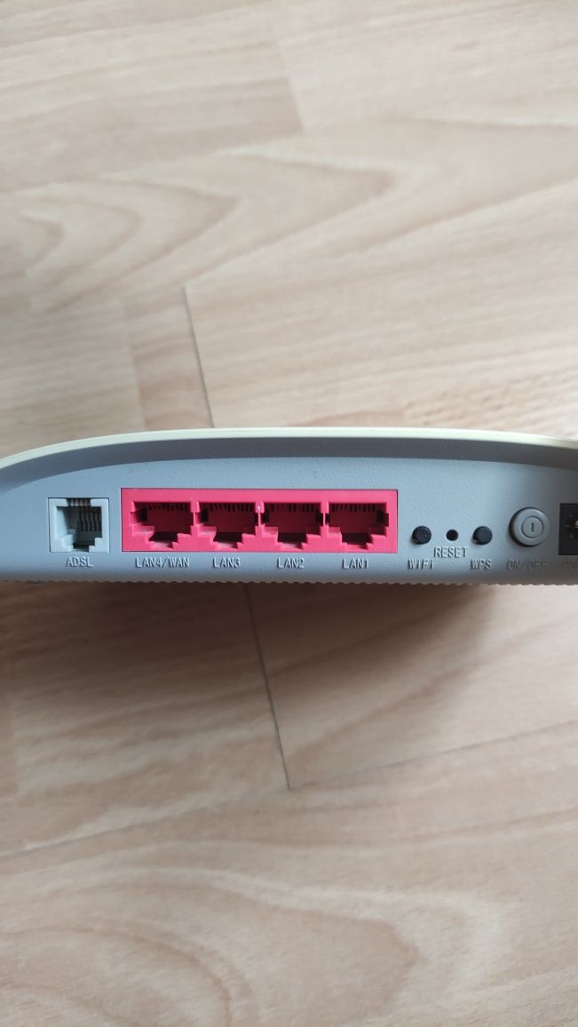 Ruter Modem TP -Link TD-W8950N