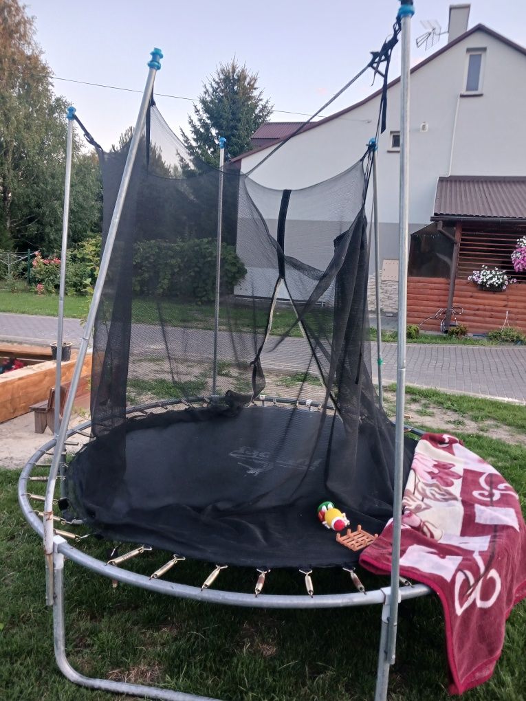 Sprzedam trampolinę