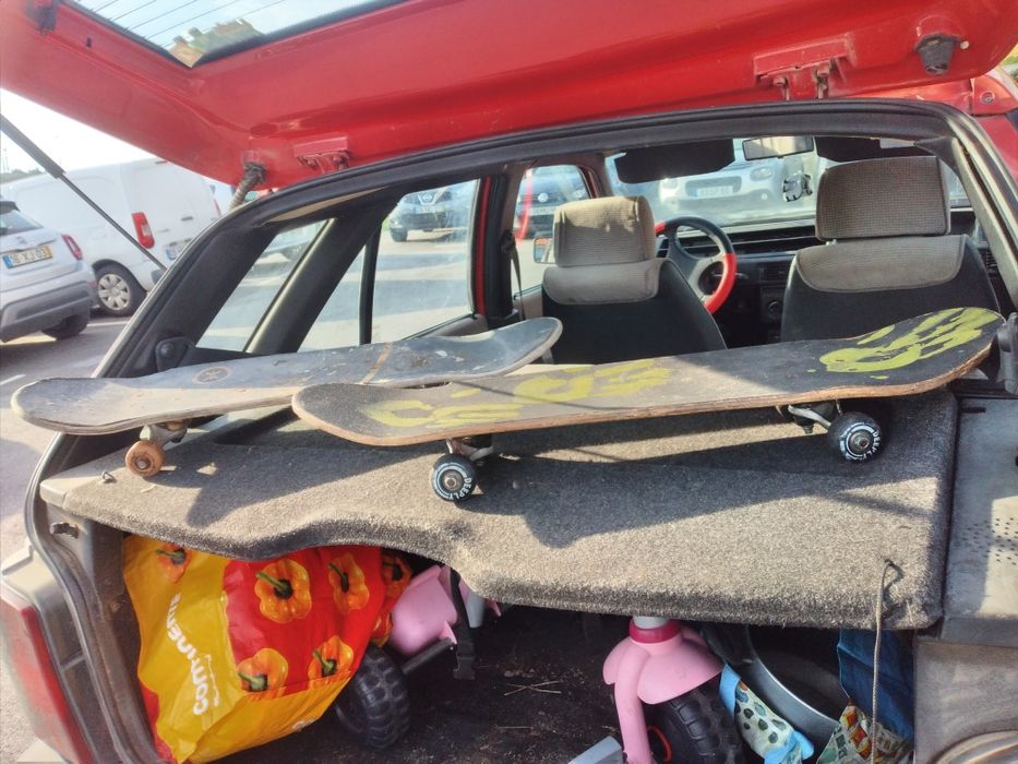 Vendo dois Skates usados para restauro por 5€ para despachar urgente!!