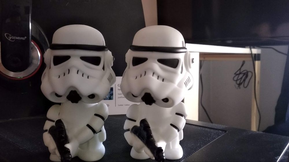 Storm Trooper (Pop) ( Novo)