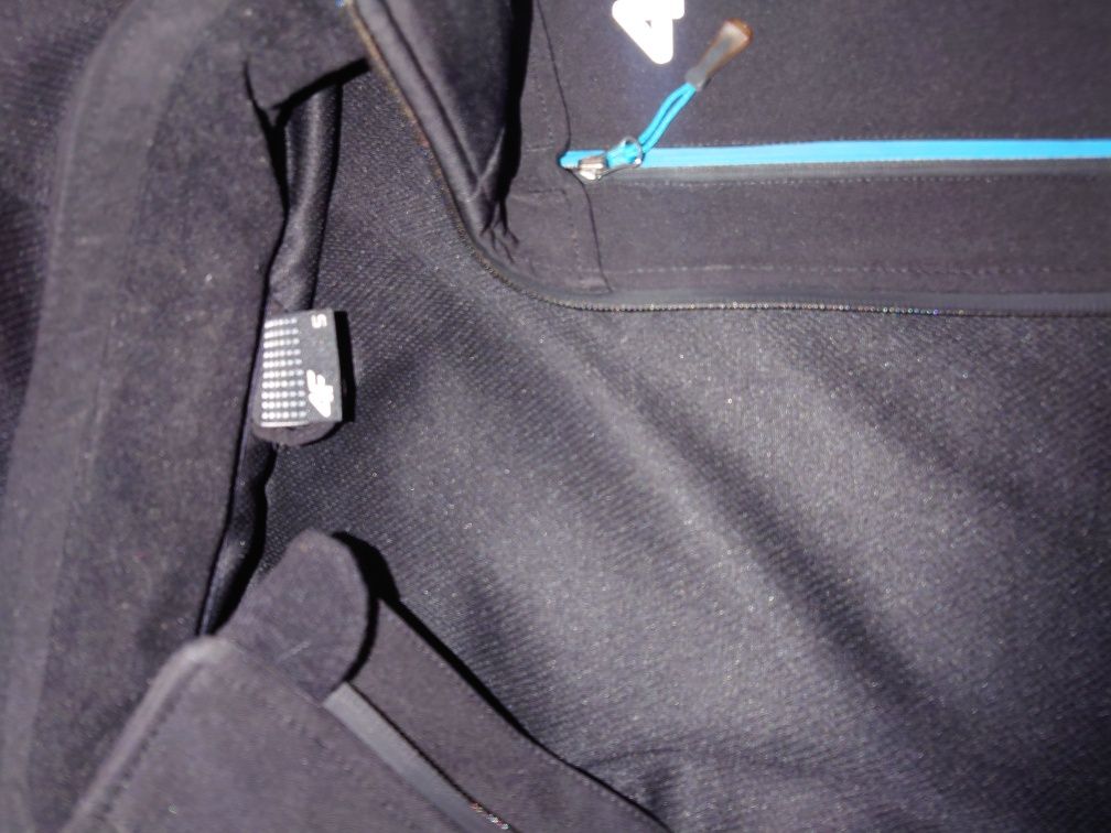 Kurtka Softshell 4f
