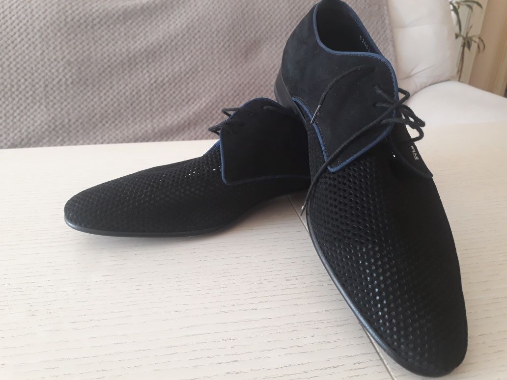 Замшевые туфли Aldo brue . Made in Italy