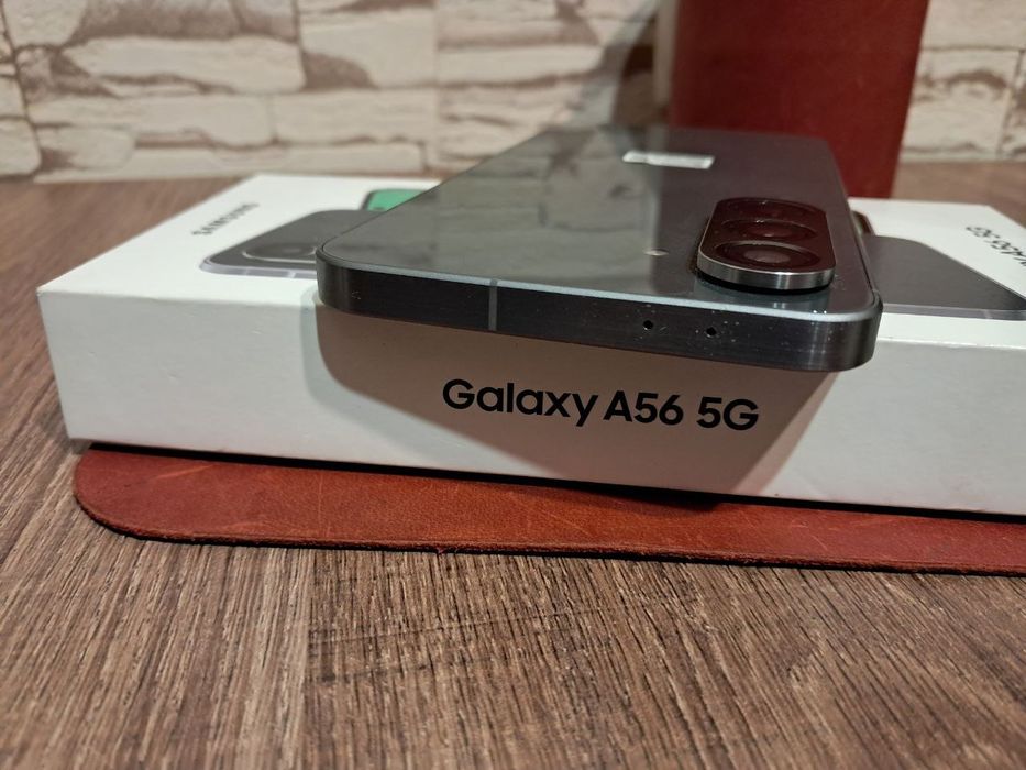 Самсунг А 56 8/128