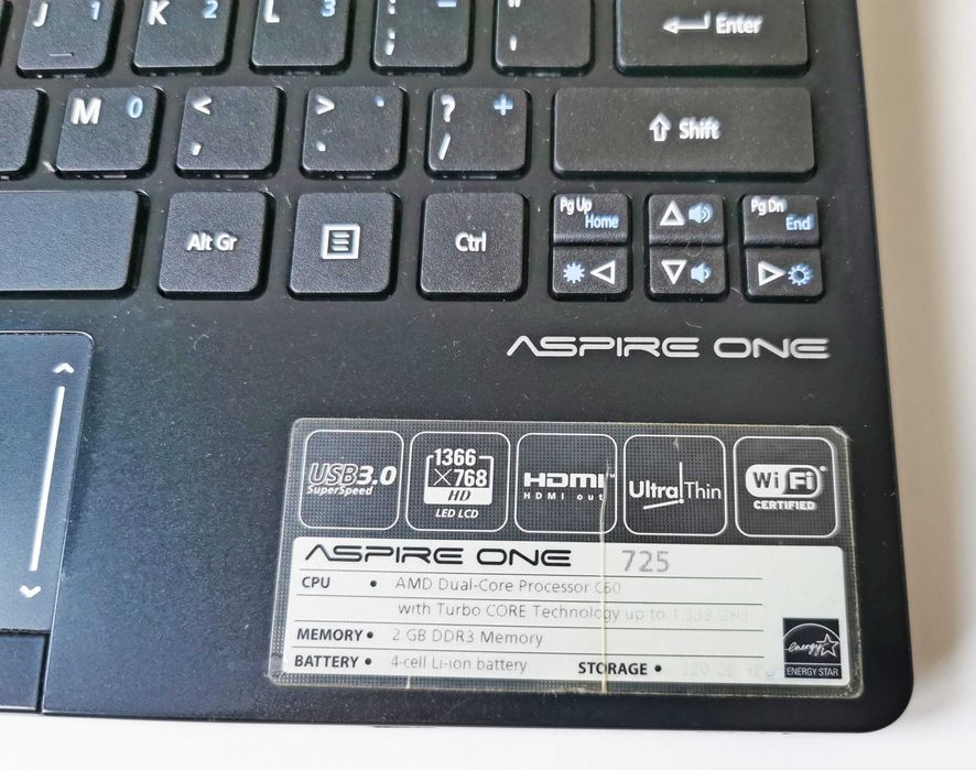 Laptop Acer Aspire One 725 11,6" C-60 8GB 320GB Windows 7