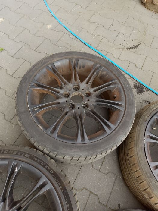 BMW E46 E36 E90 felgi 18 styling 135 mpakiet