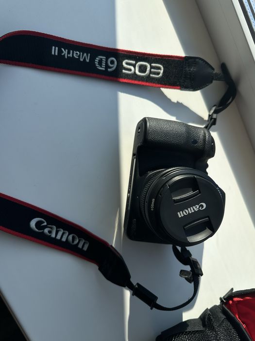 Продам фотоапарат Canon 6D mark 2 в ідеальному стані