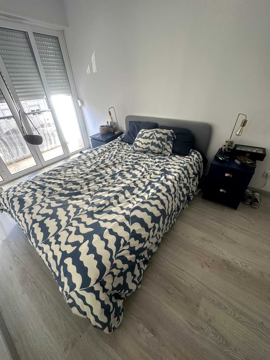 Cama Ikea Slattum+ colchão