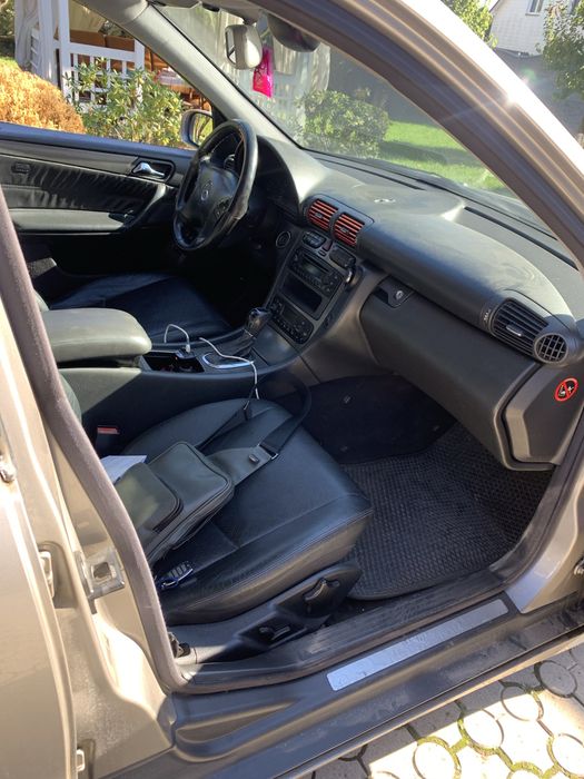 Мерседес 2003 с270 откапіталяний двигун