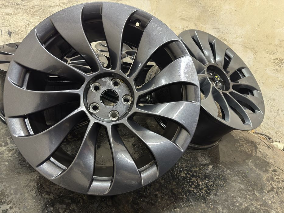 Felgi Aluminiowe 5x114.3 21” Tesla S Tesla Y Highland Performance