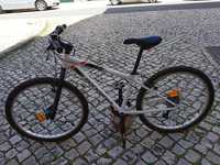 Bicicleta Rockrider ST 100, roda 24 em muito bom estado.