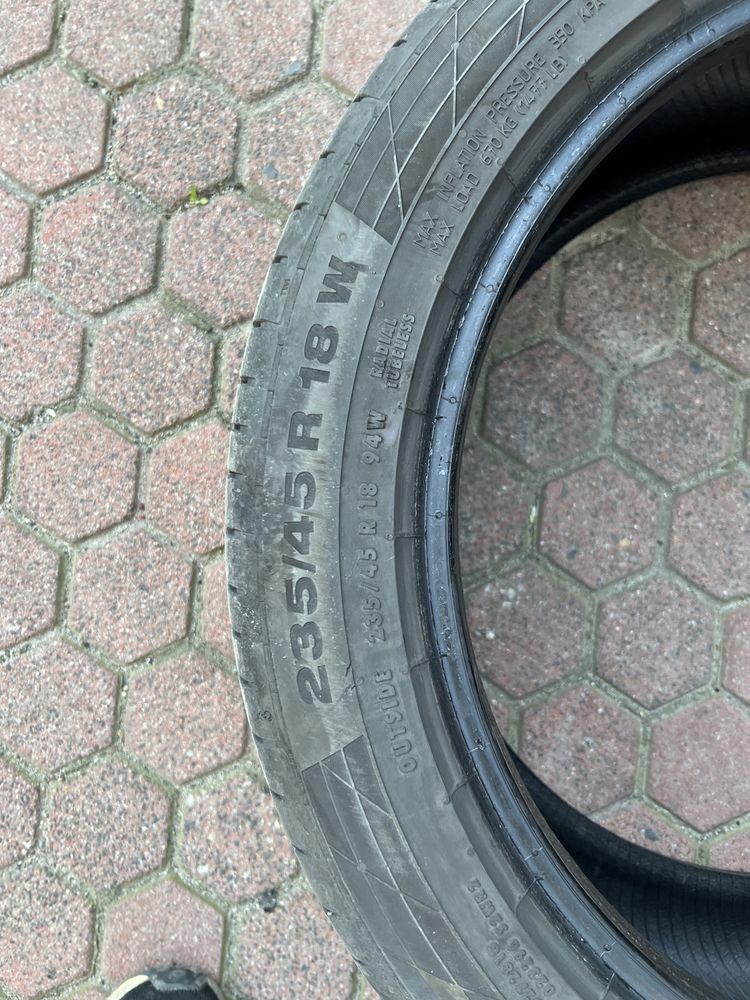 Opony 4 sztuki Continental contisportContact 235/45 R18