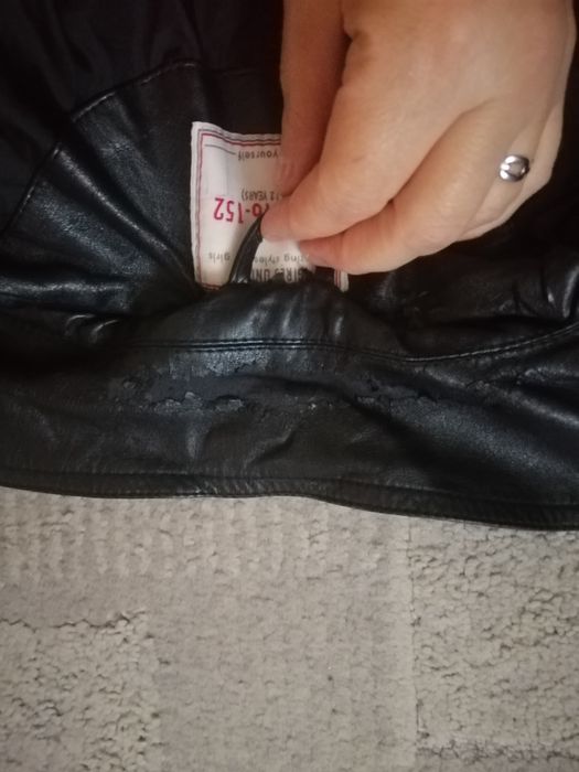 Шкіряна куртка, косуха на дівчинку 10 - 12р