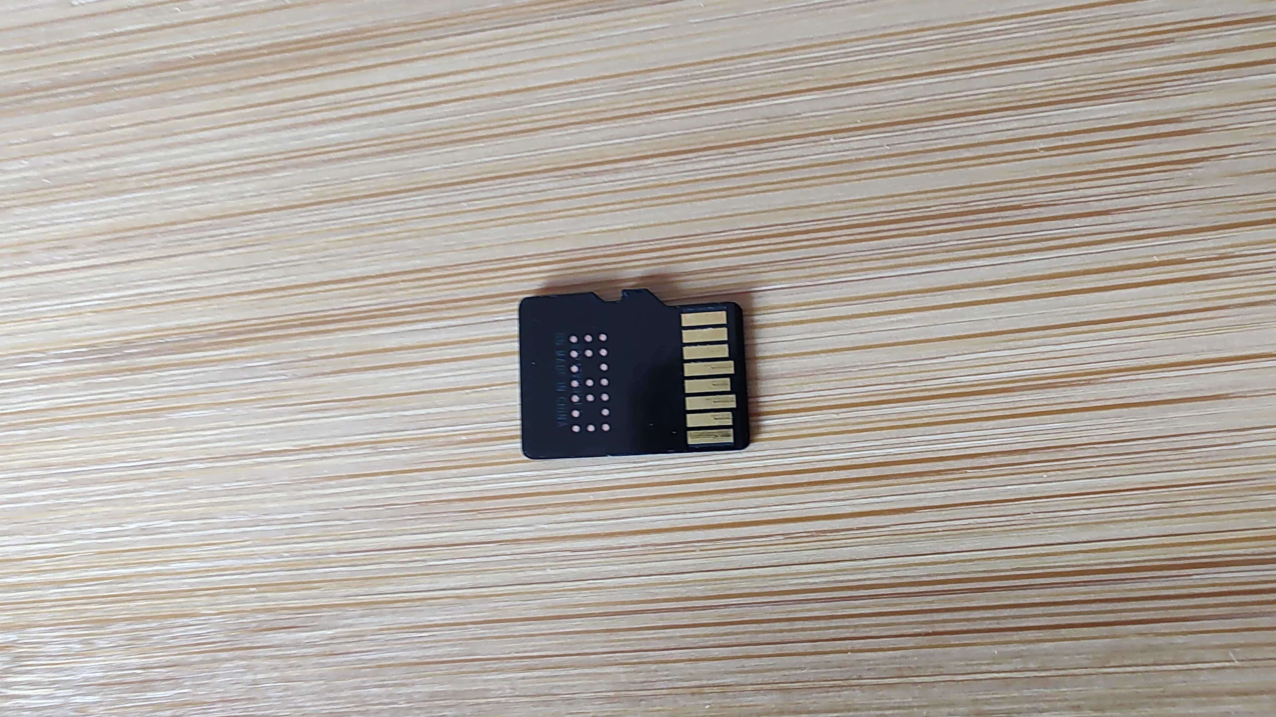 Cartão de memoria Micro SD 128 GB NOVO