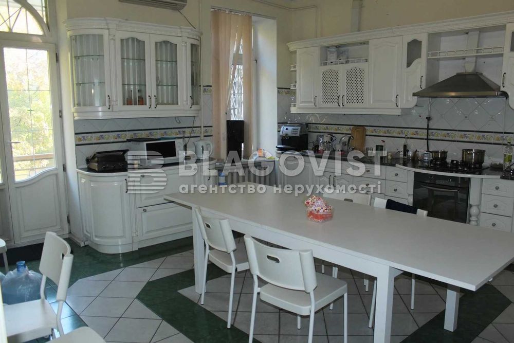 Оренда апартаментів 419м, Ольгинська 2/1, м Хрещатик